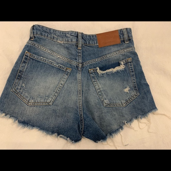 Zara jean short - Picture 4 of 4